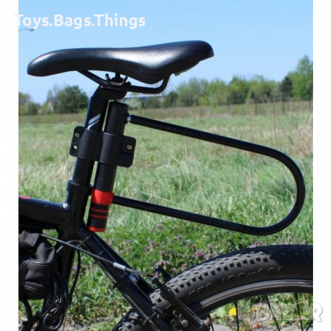 Катинар за колело, Заключващо устройство, Ключ, за велосипед, 180мм х 320мм, Черен, снимка 1 - Аксесоари за велосипеди - 36068286
