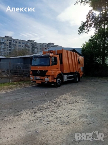 Камион Mercedes