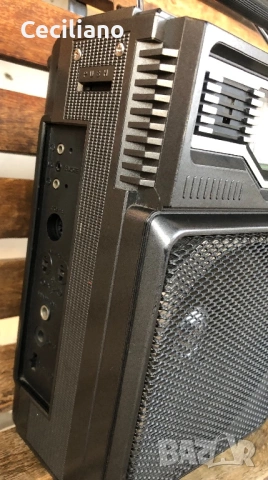 Радиокасетофон JVC RC-636L (Japan-1978), снимка 3 - Радиокасетофони, транзистори - 53046361