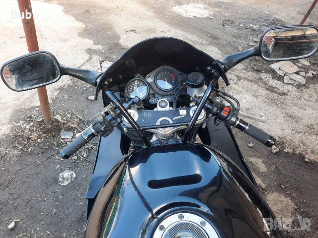 Honda CBR 900 и CBR F4 на части, снимка 2 - Мотоциклети и мототехника - 35924792