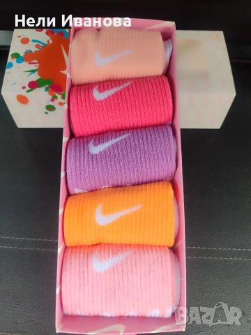 Дамски и мъжки чорапи , снимка 10 - Дамски чорапи - 53392340