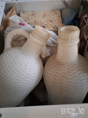 Дамаджани от пластмаса 