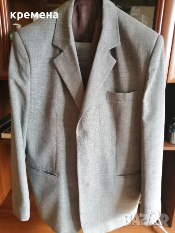 Мъжки костюм, снимка 1