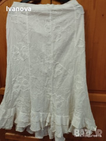 Продавам памучна пола цвят екрю