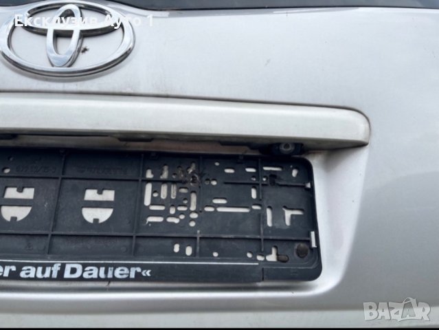 Toyota Corolla Verso 2.2 D-CAT, снимка 6 - Автомобили и джипове - 44274944