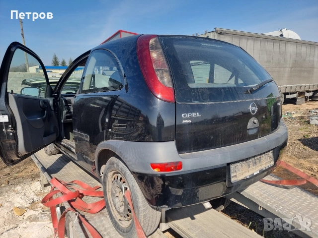 Opel Corsa C 1.0 На части, снимка 5 - Автомобили и джипове - 53813791