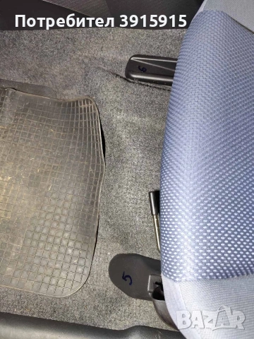 Капачки за релсите на предните седалки от Honda jazz , снимка 9 - Части - 53393225