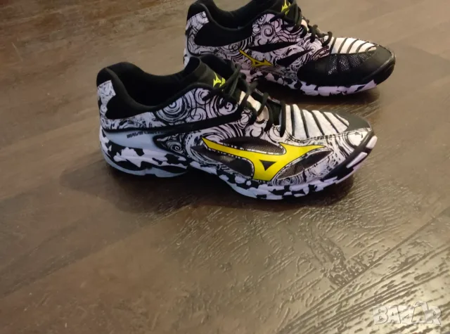Маратонки Mizuno Wave Lightning Z3, снимка 3 - Маратонки - 56355149
