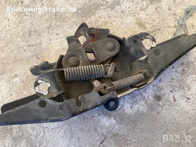 Брава преден капак за Тойота корола версо.2004-2008г, снимка 2 - Аксесоари и консумативи - 39664393