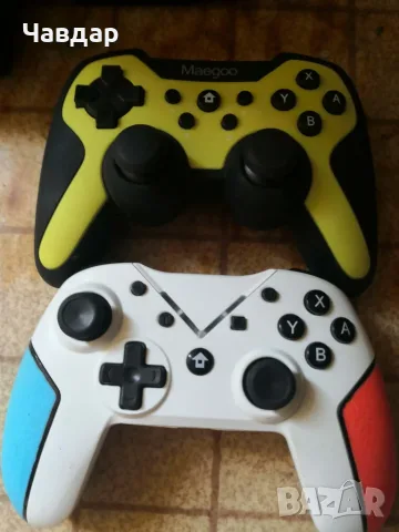 3 броя джойстици за Xbox, nintendo switch и микрофон за playstation