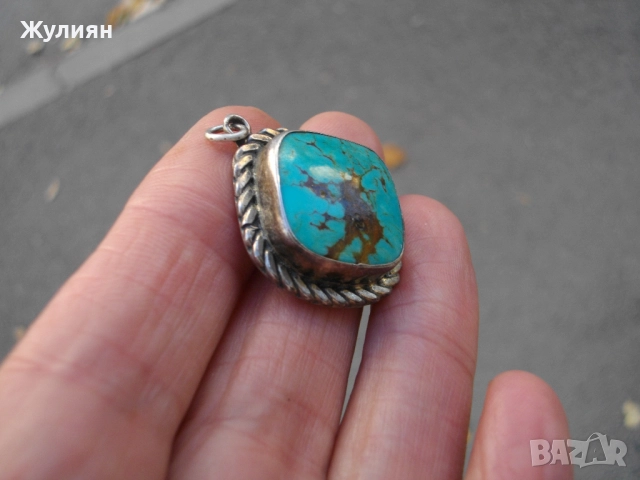 СТАРА СРЕБЪРЕНА ВИСУЛКА С ТЮРКОАЗ , снимка 3 - Антикварни и старинни предмети - 51787542