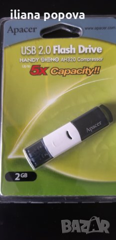 Флашка, снимка 1 - USB Flash памети - 44445808