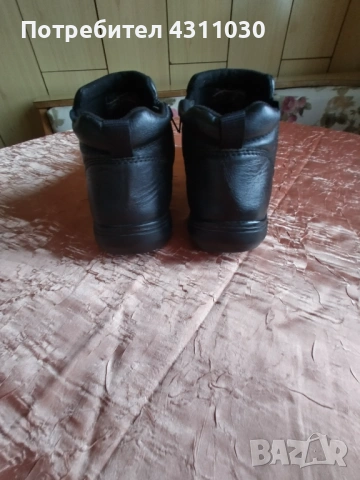 Мъжки обувки естествена кожа 42 номер, снимка 4 - Ежедневни обувки - 53426543