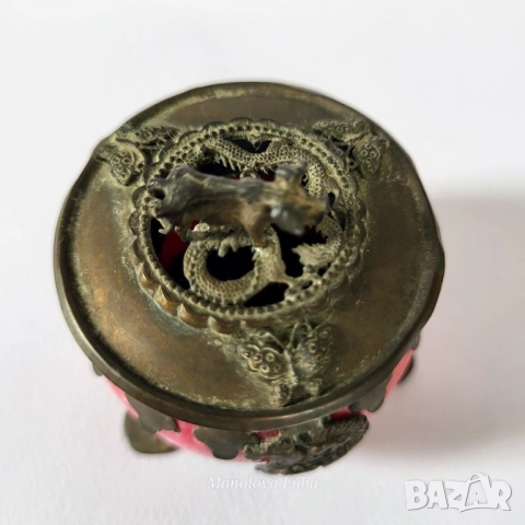 Китайска кадилница, известна още като xianglu (香爐)., снимка 5 - Антикварни и старинни предмети - 52024033