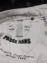 бели дънкови къси панталони с червен текстилен етикет отпред на Pause Jeans. , снимка 3