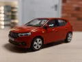 Dacia Sandero III 2020 - мащаб 1:43 на Norev моделът е нов в PVC дисплей-кейс, снимка 1
