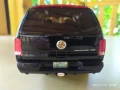 1 : 18 Метален модел на Cadillac Escalade ESV 2003, Ricko, снимка 6
