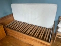 Две чамови легла с подматрачна рамка , снимка 4