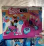 Игрален комплект Mondo Barbie Make Up Nail Studio & DJ, детско студио за маникюр, снимка 6
