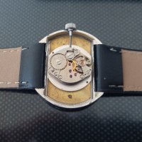 Колекционерски часовник Дугена, Dugena digital, работи отлично, снимка 5 - Антикварни и старинни предмети - 42166944