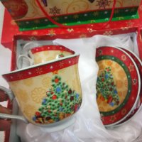 Коледен сервиз за кафе в Коледна кутия , снимка 3 - Сервизи - 38688164