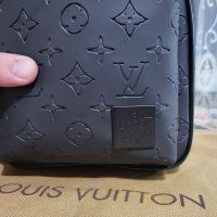 мъжка чанта Louis Vuitton , снимка 4 - Чанти - 41241914