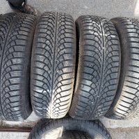 4бр.зимни гуми почти нови Dunlop 195 65 15 dot2821 Цената е за брой!, снимка 1 - Гуми и джанти - 44324980