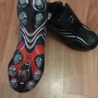 Футболни обувки Adidas, снимка 5 - Спортни обувки - 35883378
