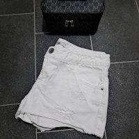 Къси бели дънкови панталонки , снимка 7 - Къси панталони и бермуди - 41314006