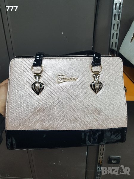 Дамска чанта, снимка 1