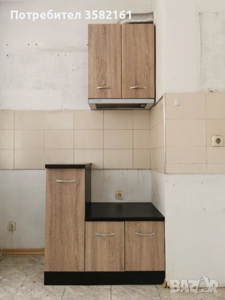 Кухненски шкафове горният с вграден абсорбатор, долният подходящ за печка Раховец  , снимка 1