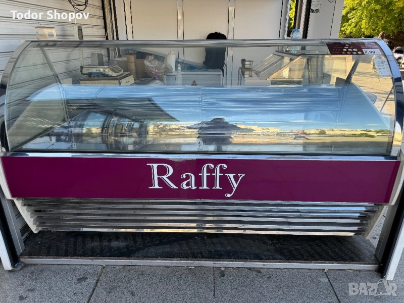 Витрина за сладолед, снимка 1