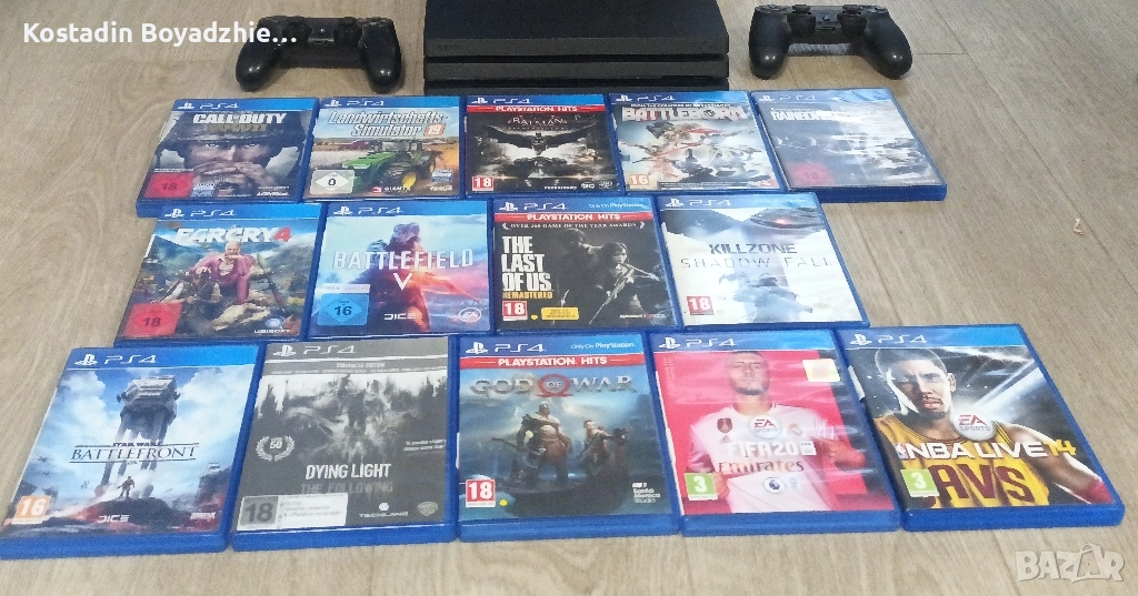 PlayStation 4 Pro с 2 контролера и 14 игри, снимка 1