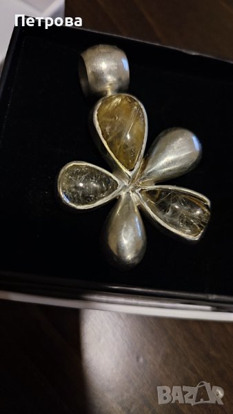 Екстравагантен медальон с естествен камък , снимка 1