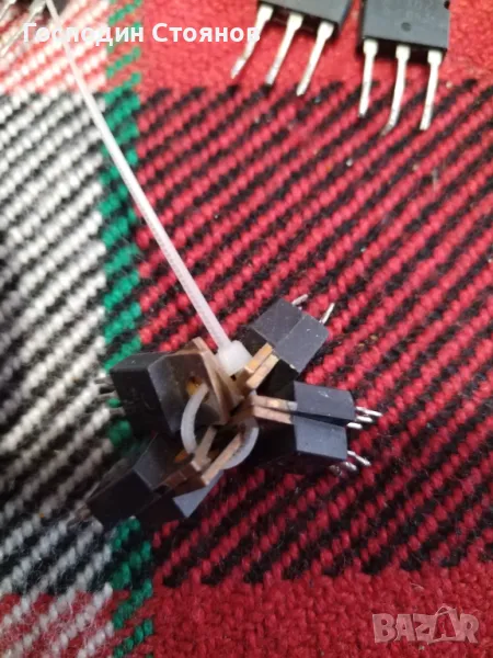 TIP102/TIP107, снимка 1