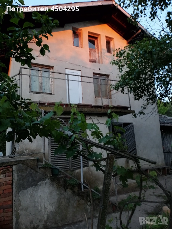 Продавам Дворно място в с Долно Церовене обл Монтана , снимка 1