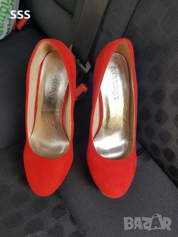 Обувки, снимка 2 - Дамски обувки на ток - 41887445