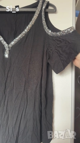 Като нова блузка с много пайети , снимка 2 - Тениски - 53593406