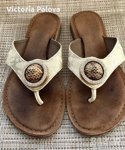 Красиви чехли/сандали LAZAMANI  Италия естествена кожа, снимка 2 - Сандали - 50508290