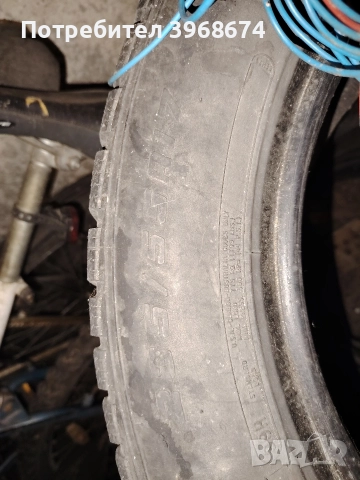Зимни гуми 235/55/17, снимка 6 - Гуми и джанти - 52741120