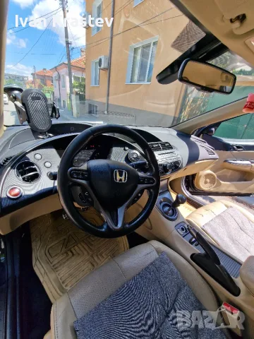 Honda Civic 2. 2 i-CTDi, снимка 6 - Автомобили и джипове - 55973559