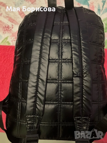 Дамска пухена раница, снимка 2 - Раници - 52674030