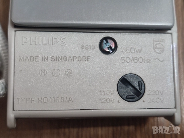 Мини туристическа ютия Philips Stewardess 220V / 110V с незалепваща гладеща повърхност, снимка 9 - Ютии - 52353409