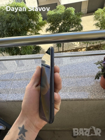 iPhone XR Като нов , снимка 2 - Apple iPhone - 56410907
