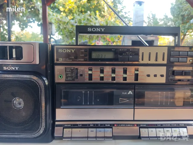 радио касетофон SONY CFS-W500L, снимка 8 - Радиокасетофони, транзистори - 56154366