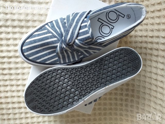 Дамски гуменки Bonprix 39/40, снимка 2 - Кецове - 40955805