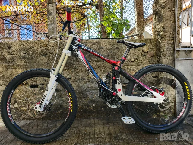 DH bike La pierre Перфектен, Boxxer Rockshox, Fox dh. MAXXIS, снимка 2 - Велосипеди - 47914768