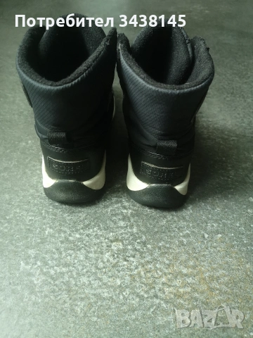 Апрески Sorel Whitney , снимка 3 - Бебешки боти и ботуши - 53415458