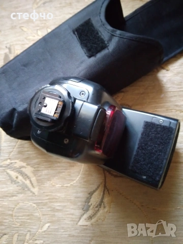 Предлагам фото светкавица Gobox  за Sony , снимка 2 - Светкавици, студийно осветление - 53259355