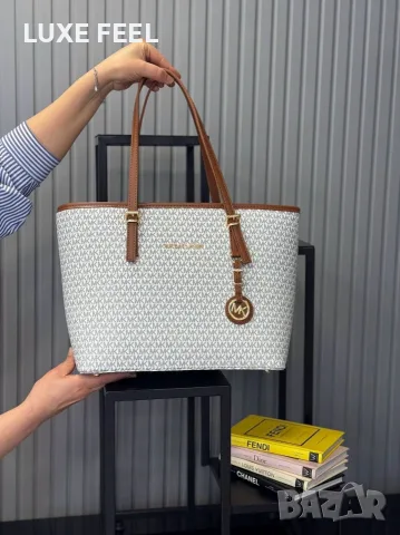 Michael Kors 🤍Дамски Чанти , снимка 13 - Чанти - 55742193